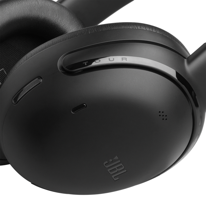 JBL Tour One M3 Smart Tx - Black - Wireless over-ear Noise Cancelling headphones with JBL Smart Tx - Detailshot 3 image number null